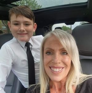 Meet your Posher, Lori